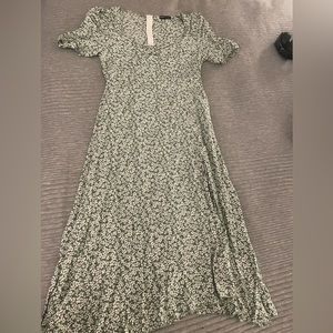 Size Large- summer dress